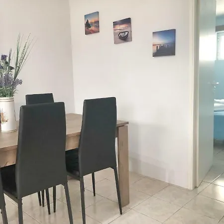Renovated Apt Close To Beach Wifi Ac Anavyssos Exterior photo